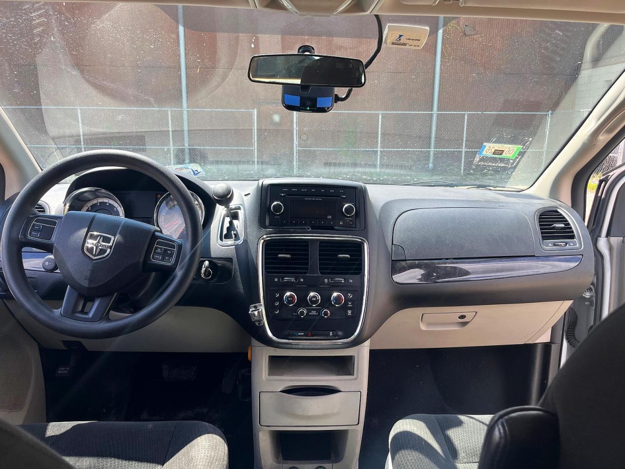 2016 Dodge Grand Caravan Se - zdjęcie 9