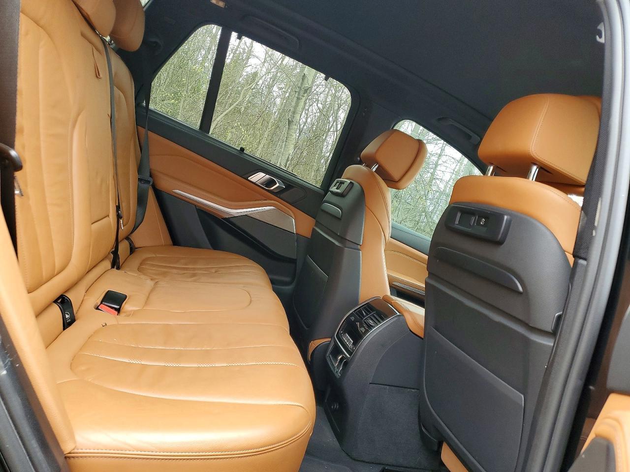 2020 BMW X5 xDrive40I - zdjęcie 11