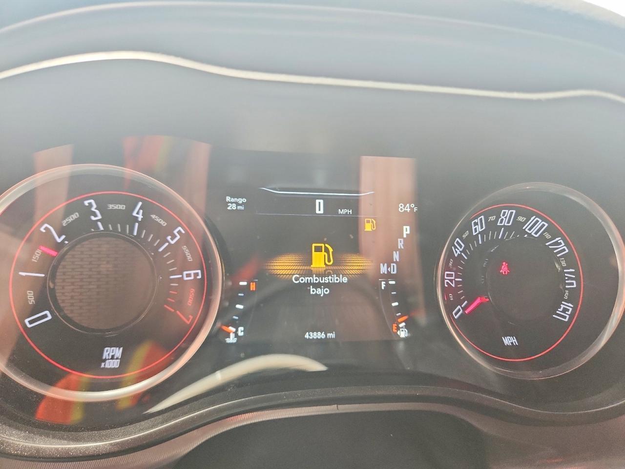 2023 Dodge Challenger Sxt - zdjęcie 9