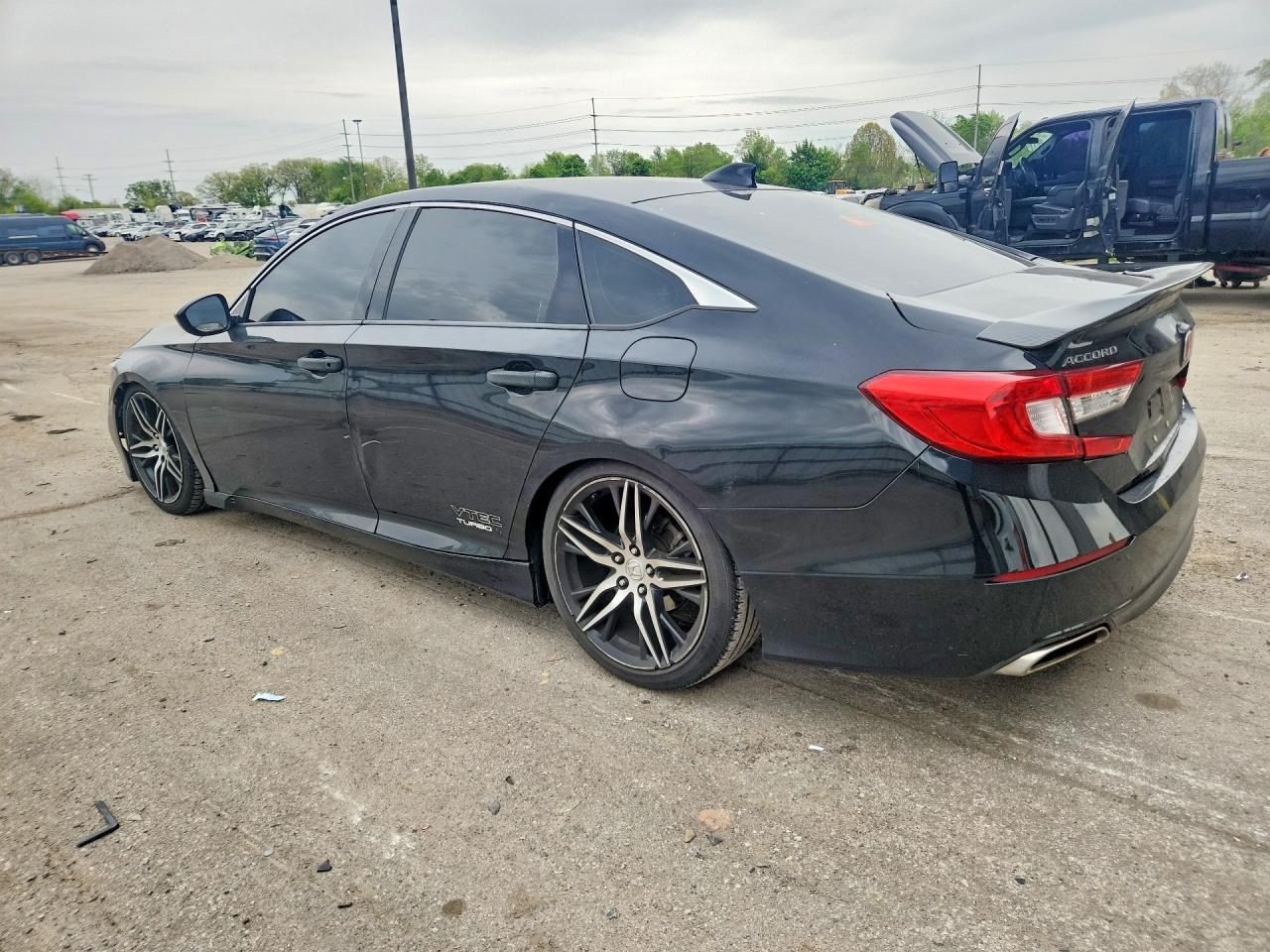 2018 Honda Accord Sport - zdjęcie 2