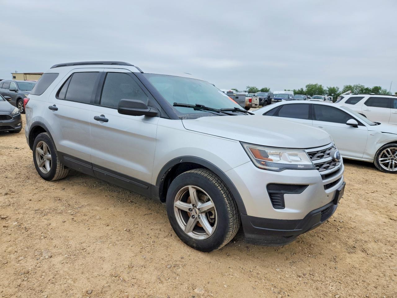 2019 Ford Explorer - zdjęcie 4