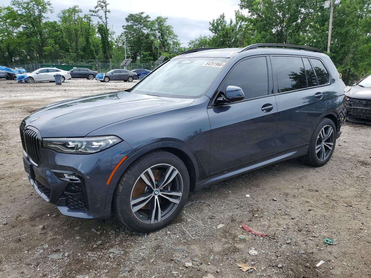 2022 BMW X7 xDrive40I - zdjęcie główne