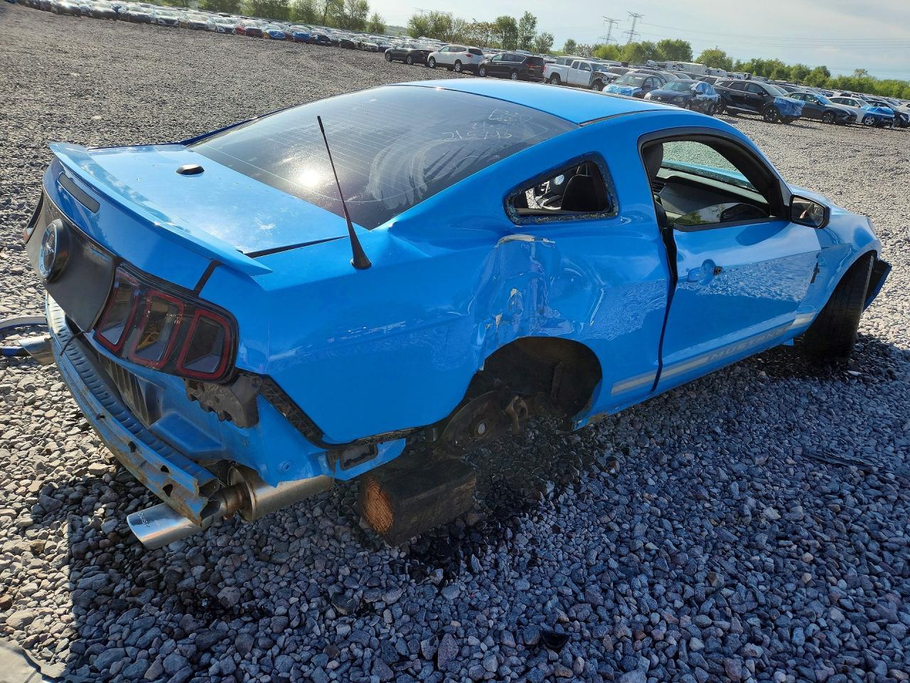 2013 Ford Mustang - zdjęcie 3