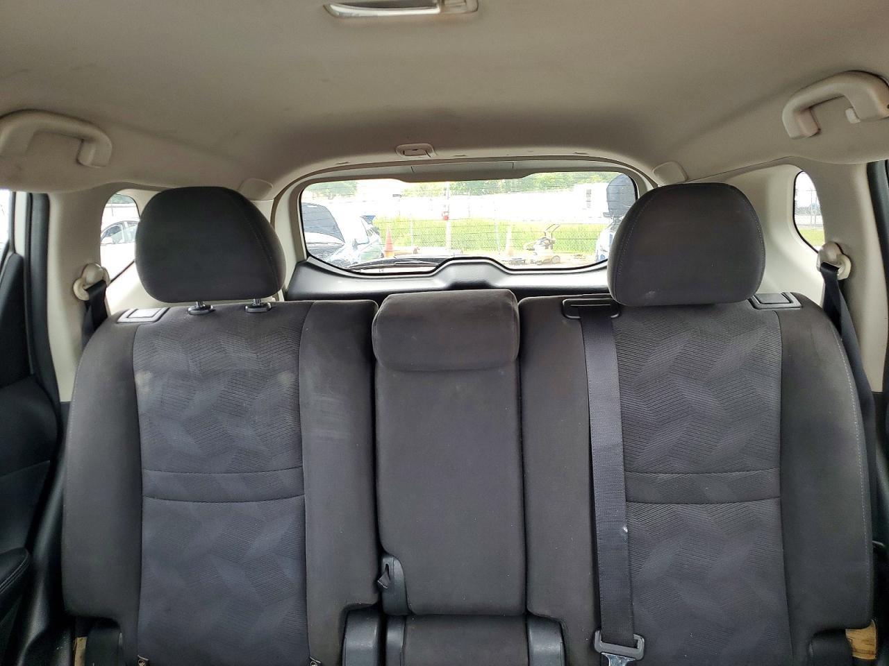 2015 Nissan Rogue Sv - zdjęcie 10