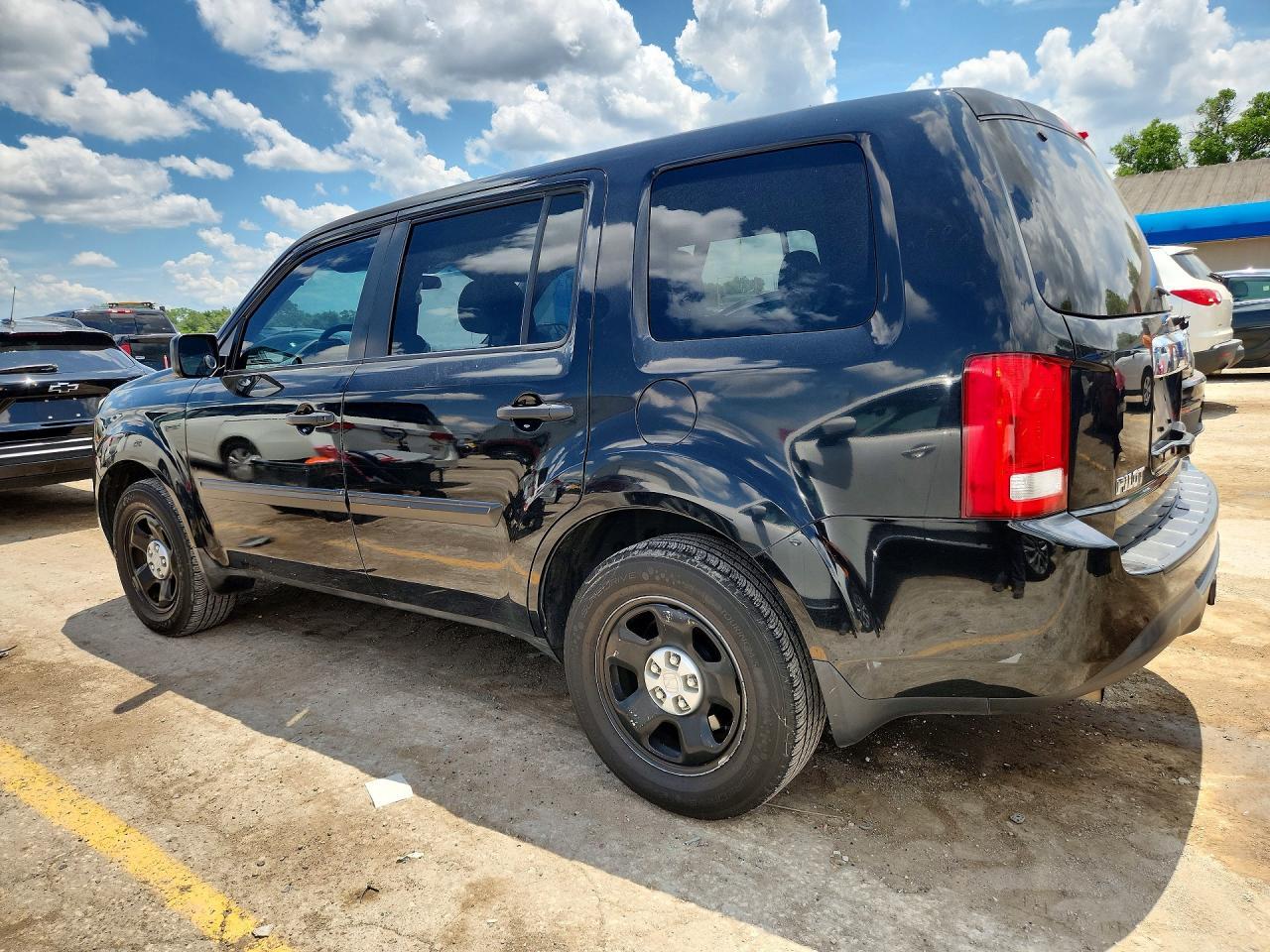 2014 Honda Pilot Lx - zdjęcie 2