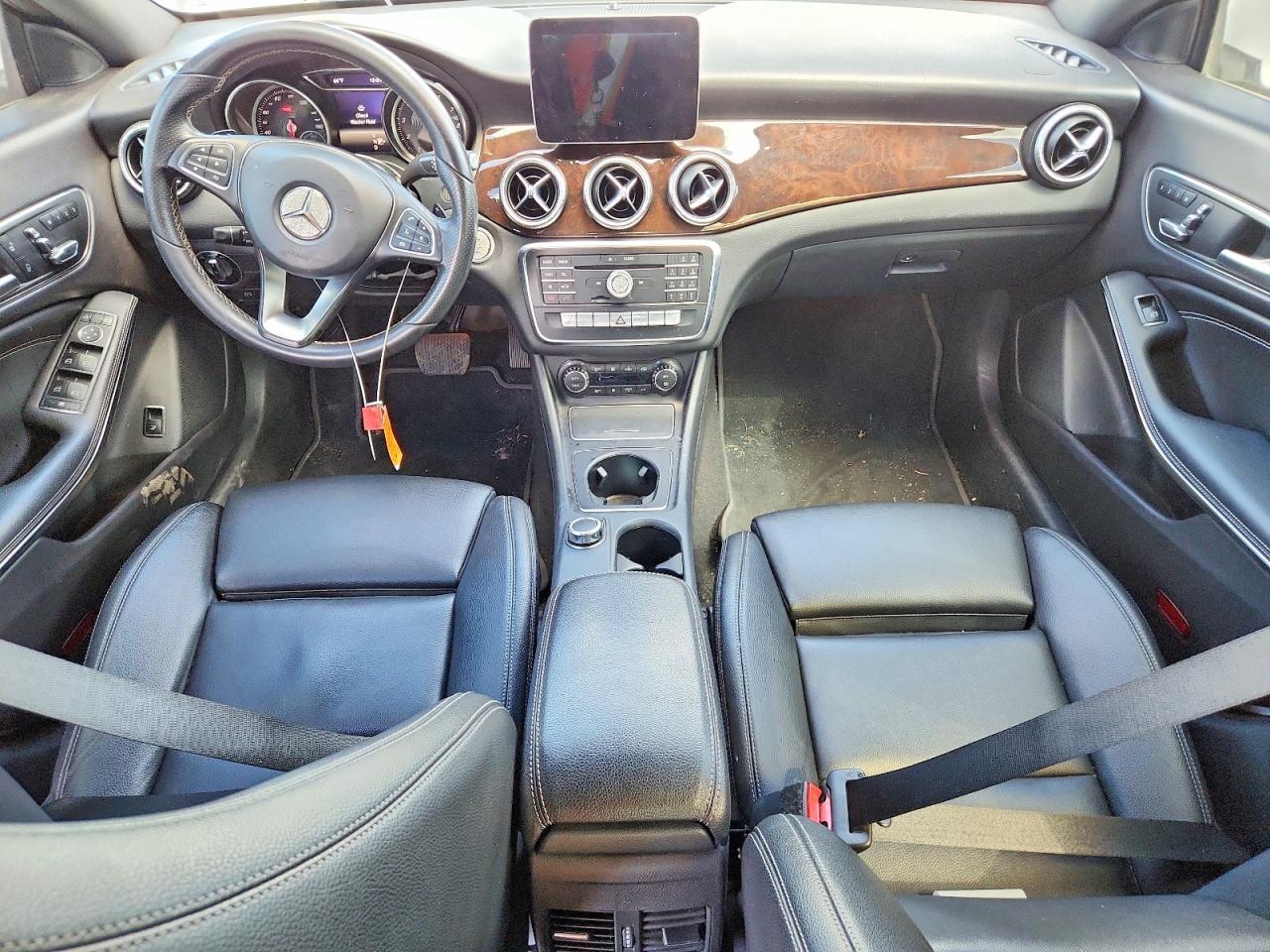 2018 Mercedes-Benz Cla 250 4Matic - zdjęcie 8