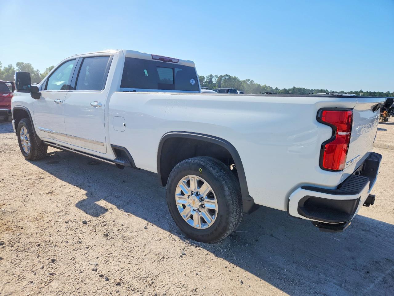 2025 Chevrolet Silverado Hd High Country - zdjęcie 2