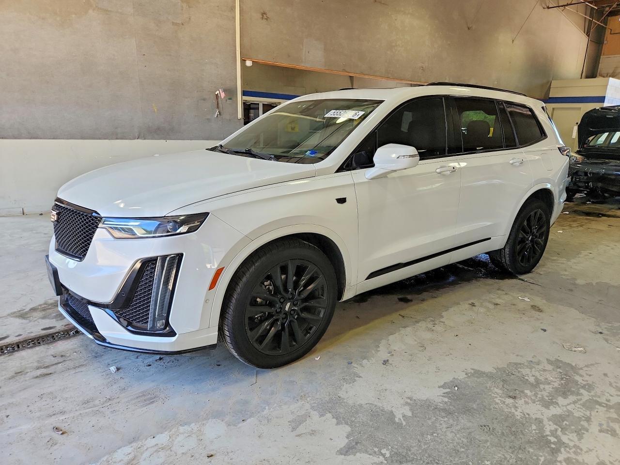 2021 Cadillac Xt6 Sport - zdjęcie główne