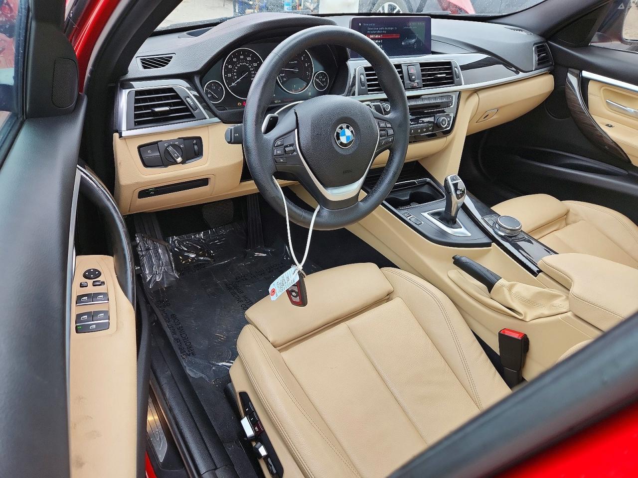 2018 BMW 330 Xi - zdjęcie 8