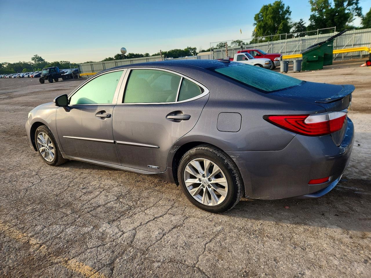 2014 Lexus Es 300H - zdjęcie 2