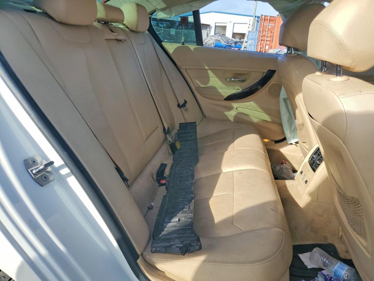 2015 BMW 328 Xi Sulev - zdjęcie 10