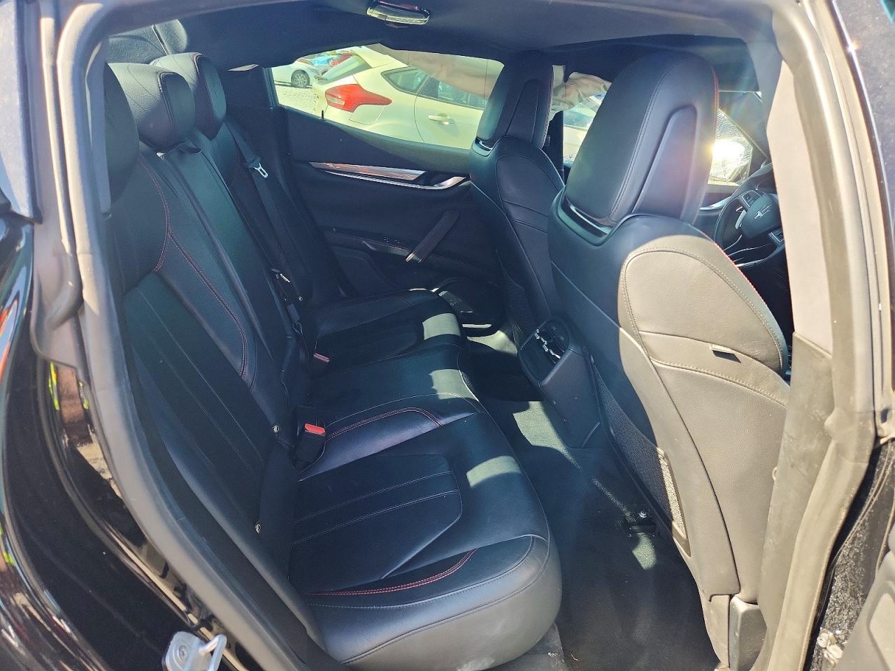 2017 Maserati Ghibli S - zdjęcie 10
