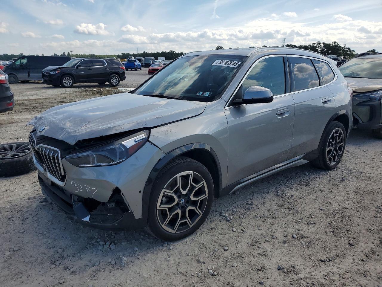 2025 BMW X1 xDrive28I - zdjęcie główne