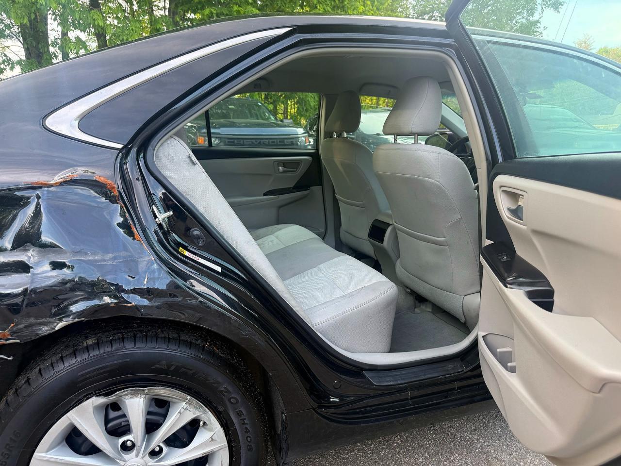 2015 Toyota Camry Le - zdjęcie 6