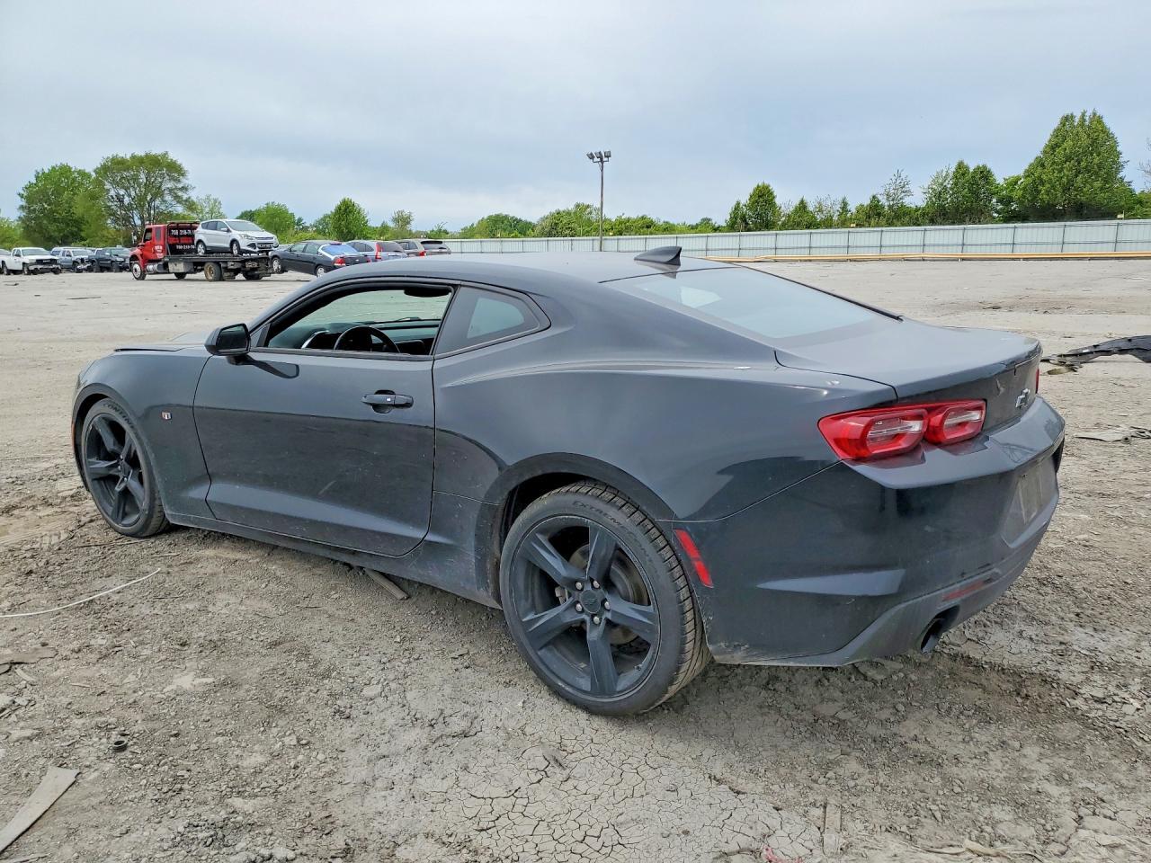 2021 Chevrolet Camaro Ls - zdjęcie 2