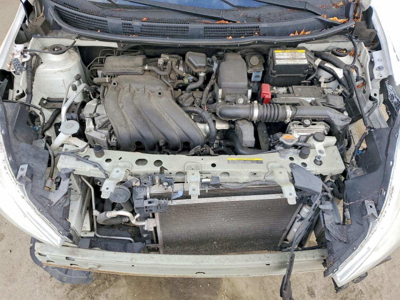2014 Nissan Versa - zdjęcie 11