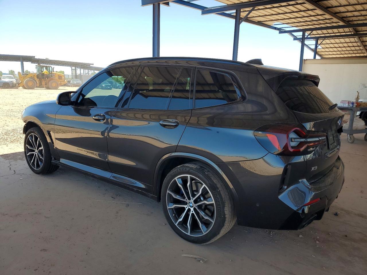 2022 BMW X3 M40I - zdjęcie 2