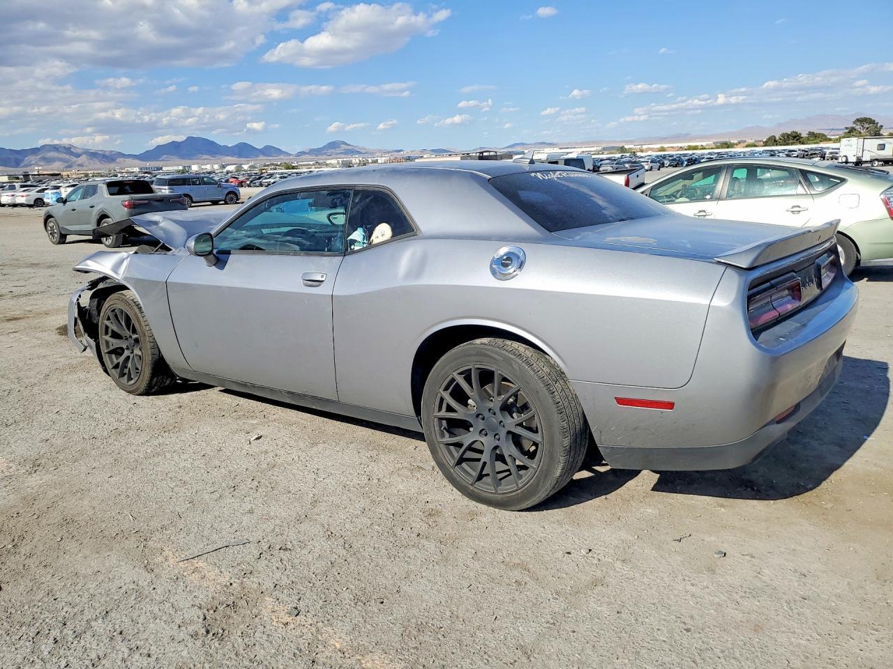 2015 Dodge Challenger Sxt Plus - zdjęcie 2