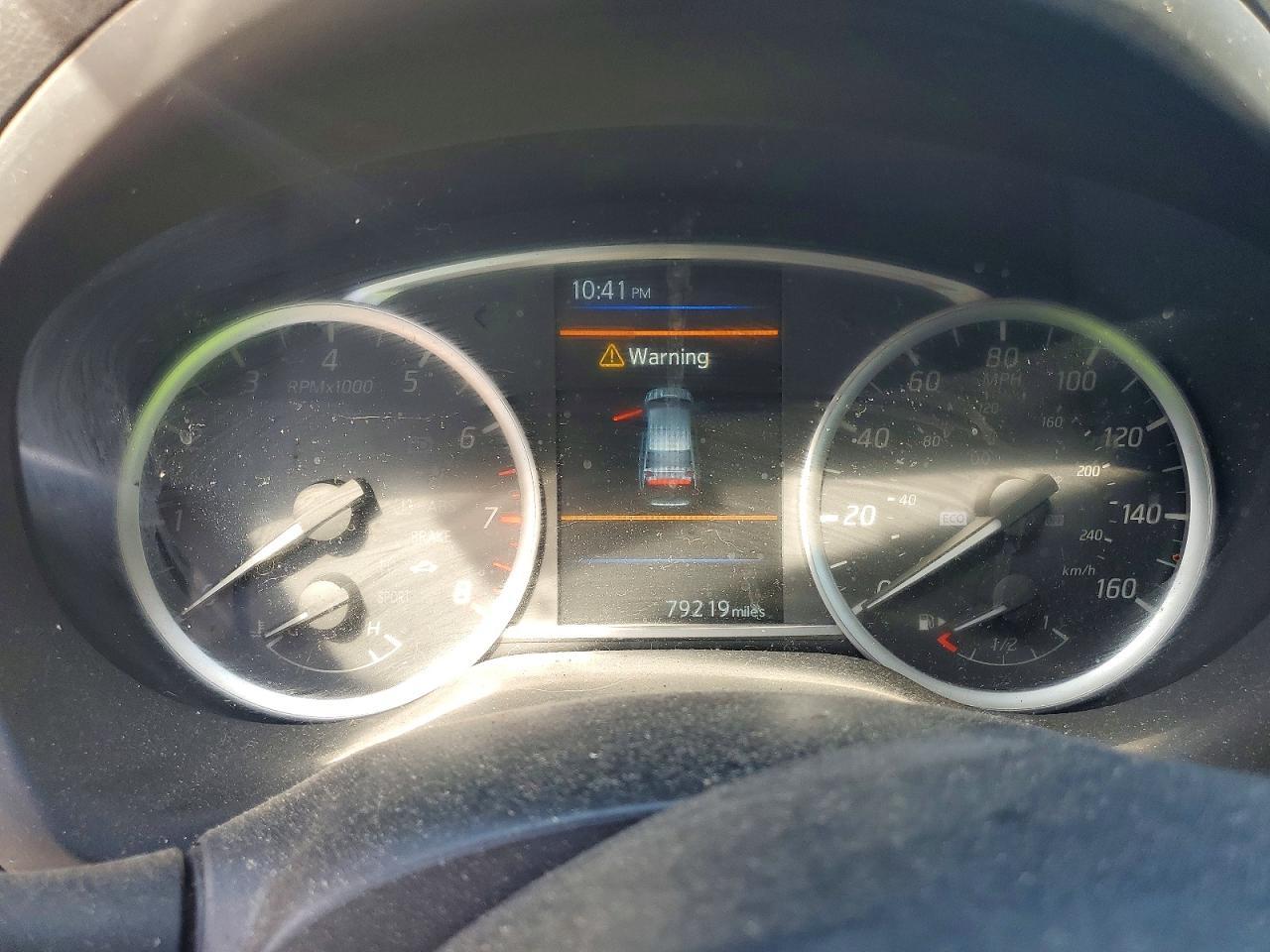 2019 Nissan Sentra Sv - zdjęcie 9