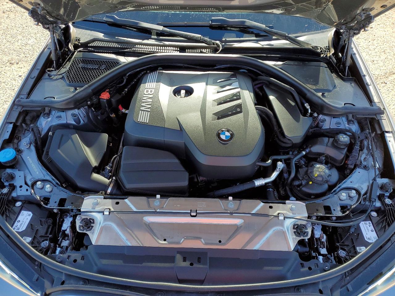 2026 BMW 330Xi - zdjęcie 11
