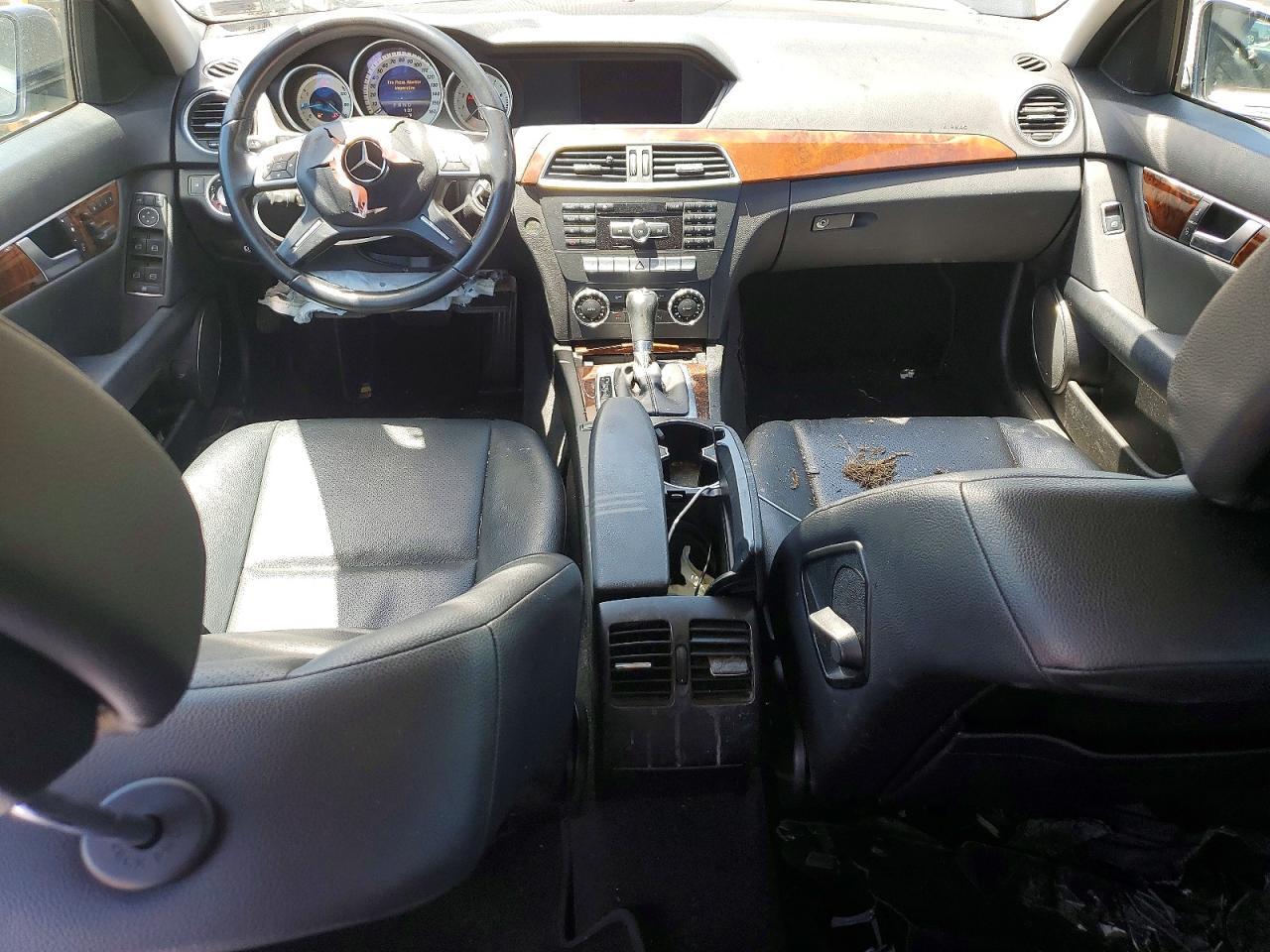 2013 Mercedes-Benz C 300 4Matic - zdjęcie 8