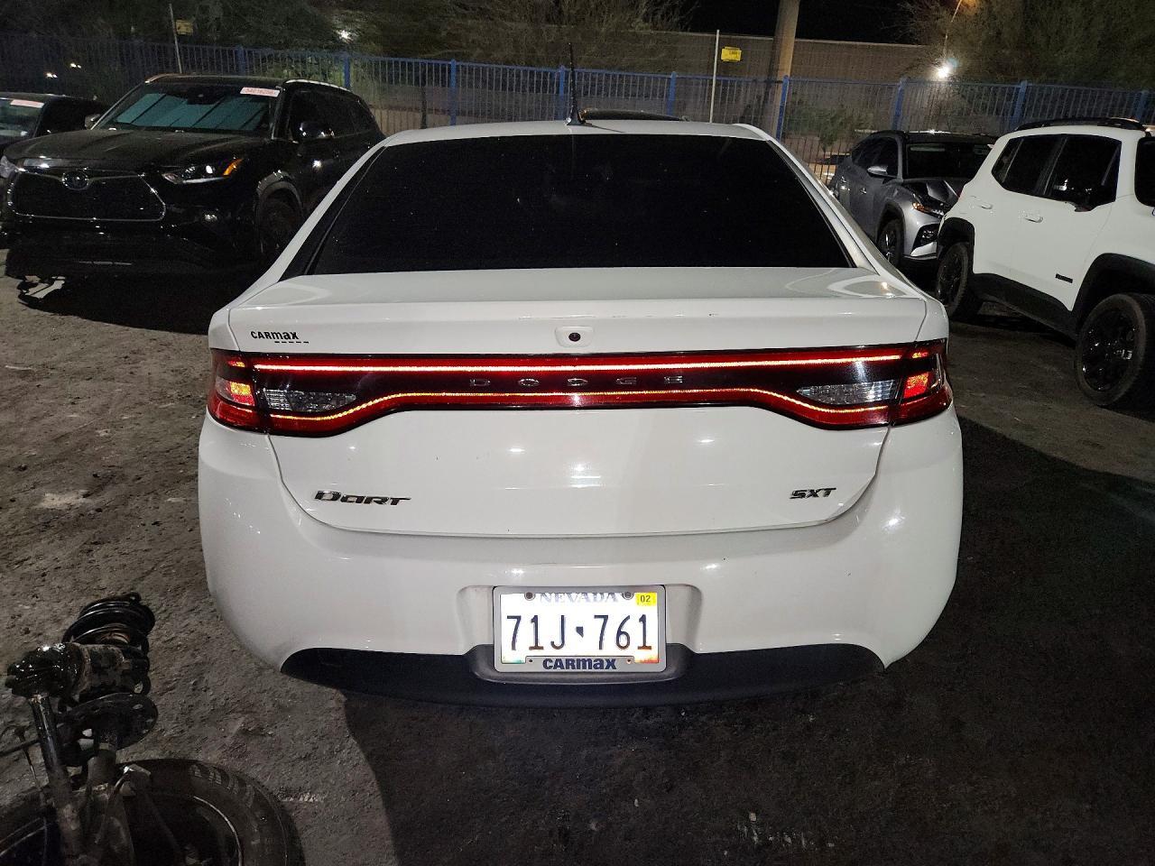 2016 Dodge Dart Sxt - zdjęcie 6