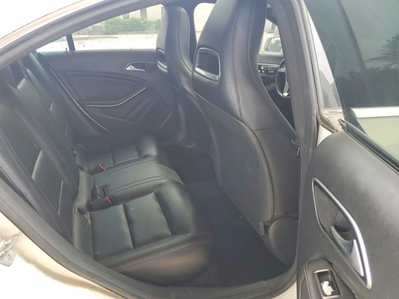 2014 Mercedes-Benz Cla 250 - zdjęcie 10
