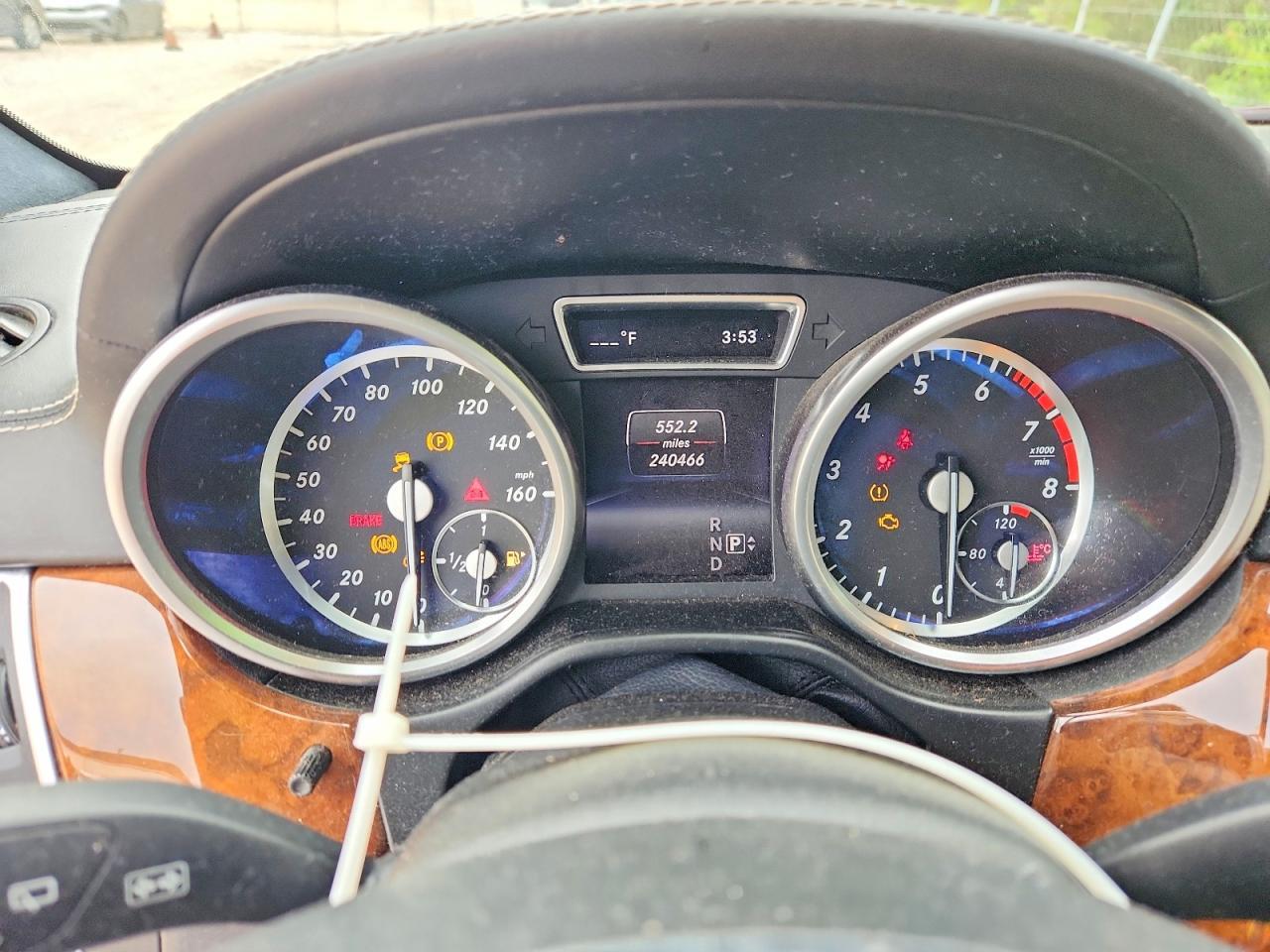 2014 Mercedes-Benz Gl 550 4Matic - zdjęcie 9