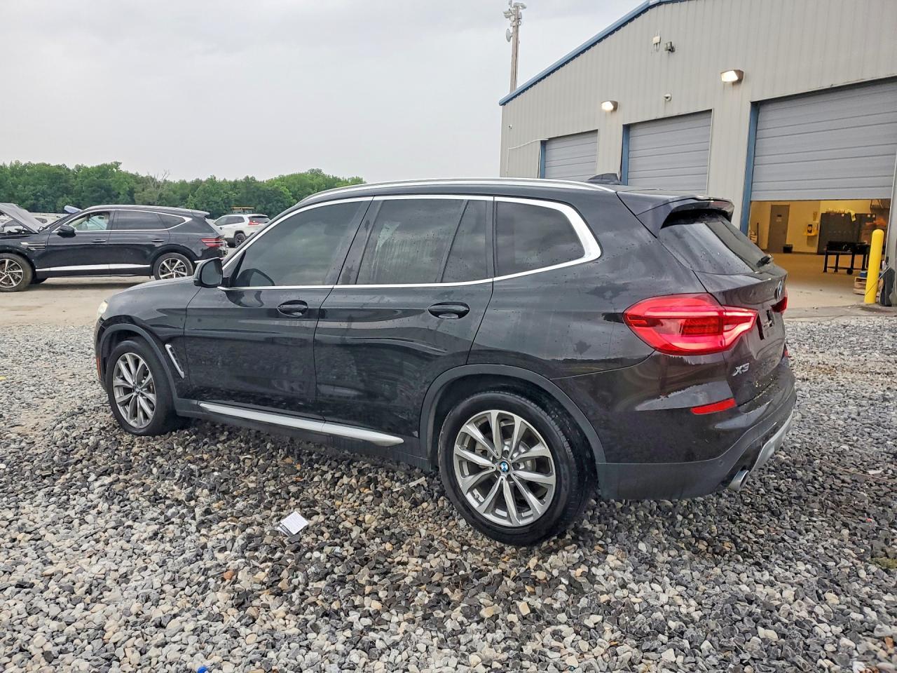 2019 BMW X3 Sdrive30I - zdjęcie 2