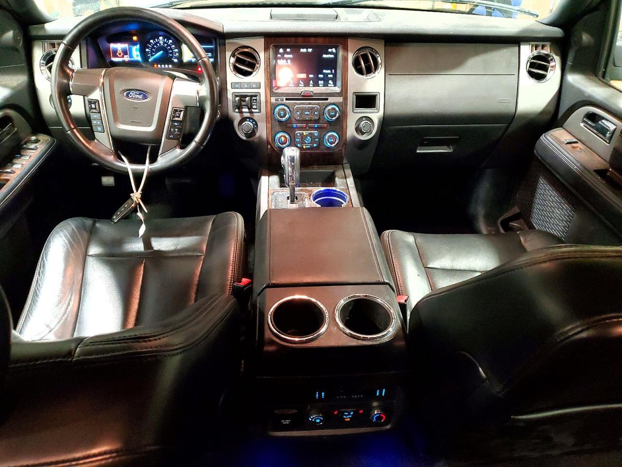 2017 Ford Expedition El Platinum - zdjęcie 8