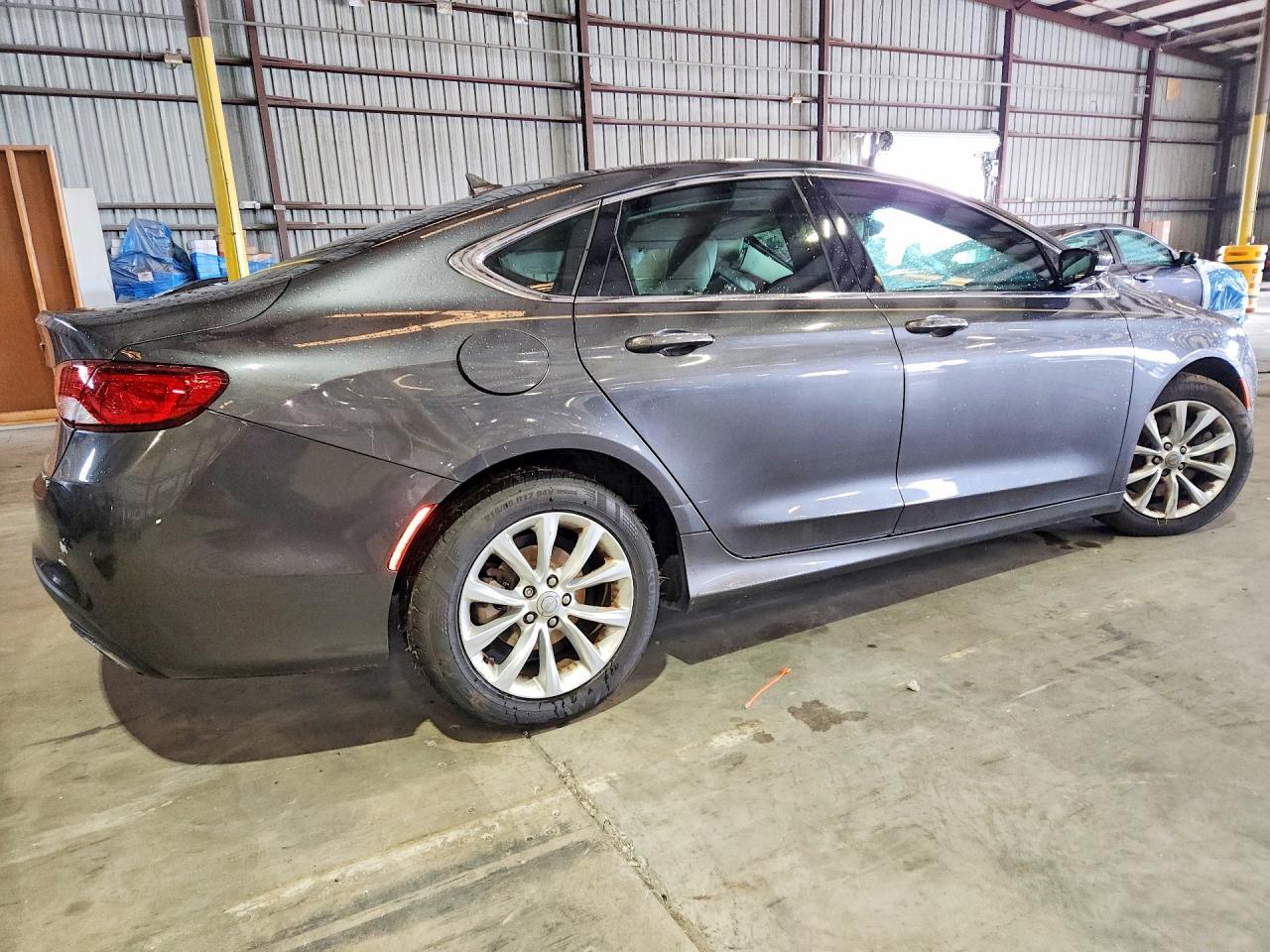 2015 Chrysler 200 C - zdjęcie 3