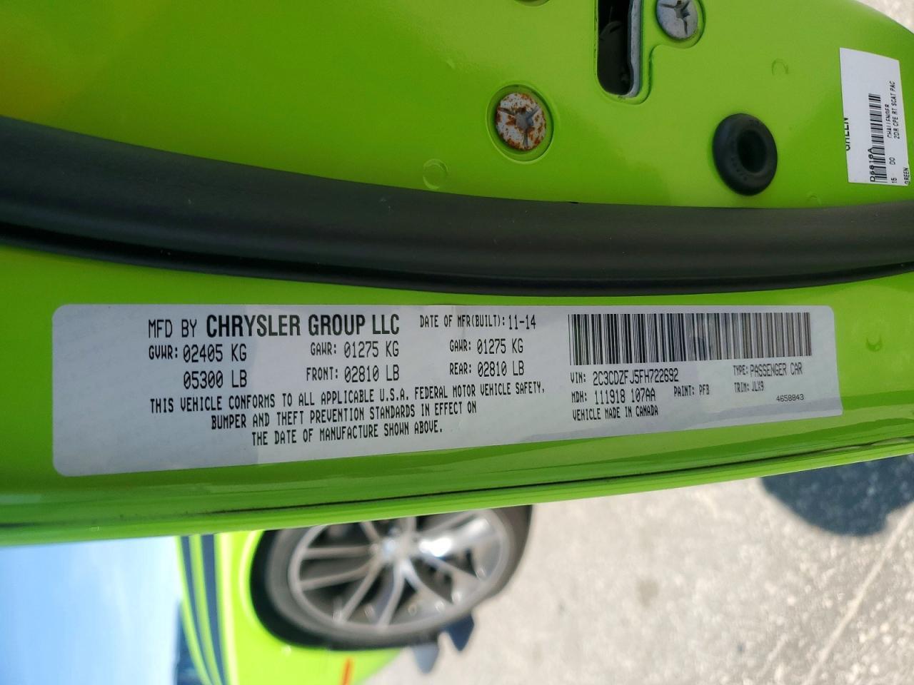 2015 Dodge Challenger R - zdjęcie 12