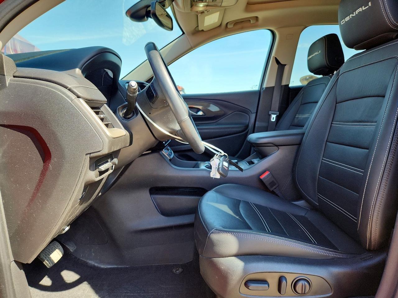2023 GMC Terrain Denali - zdjęcie 7