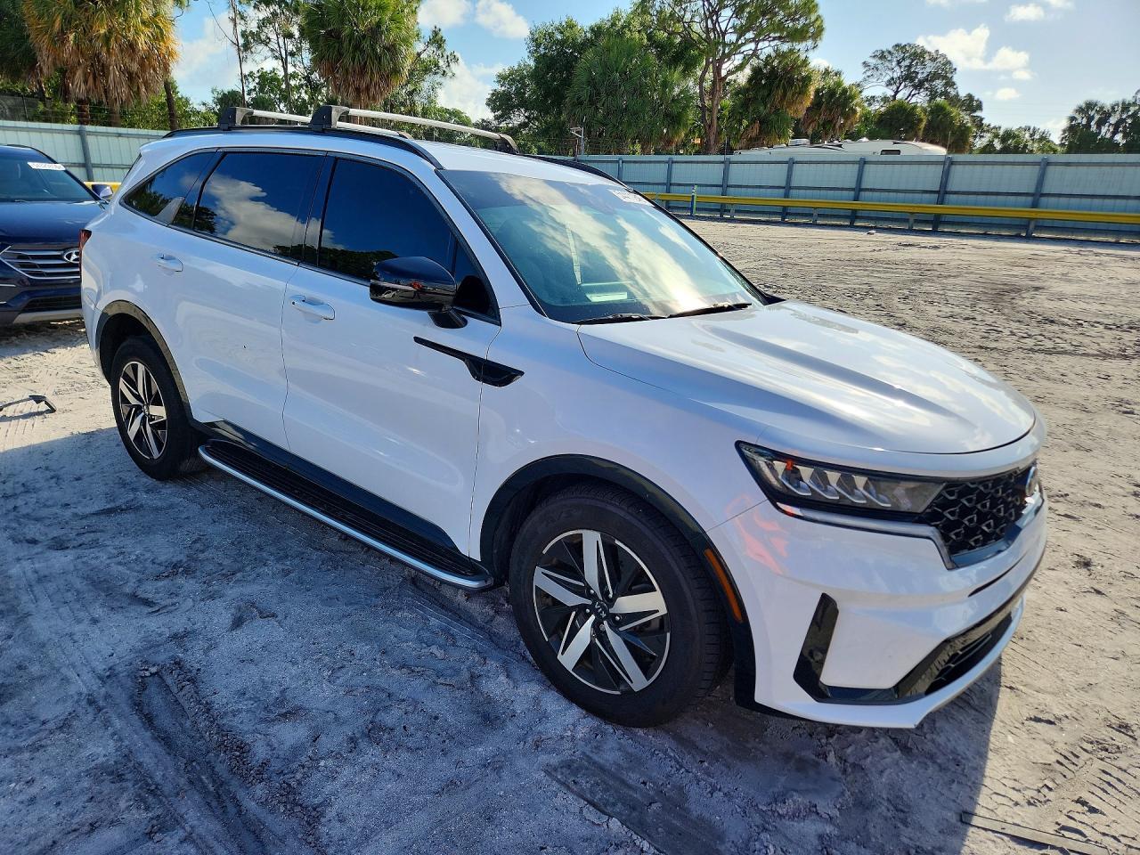 2021 Kia Sorento S - zdjęcie 4