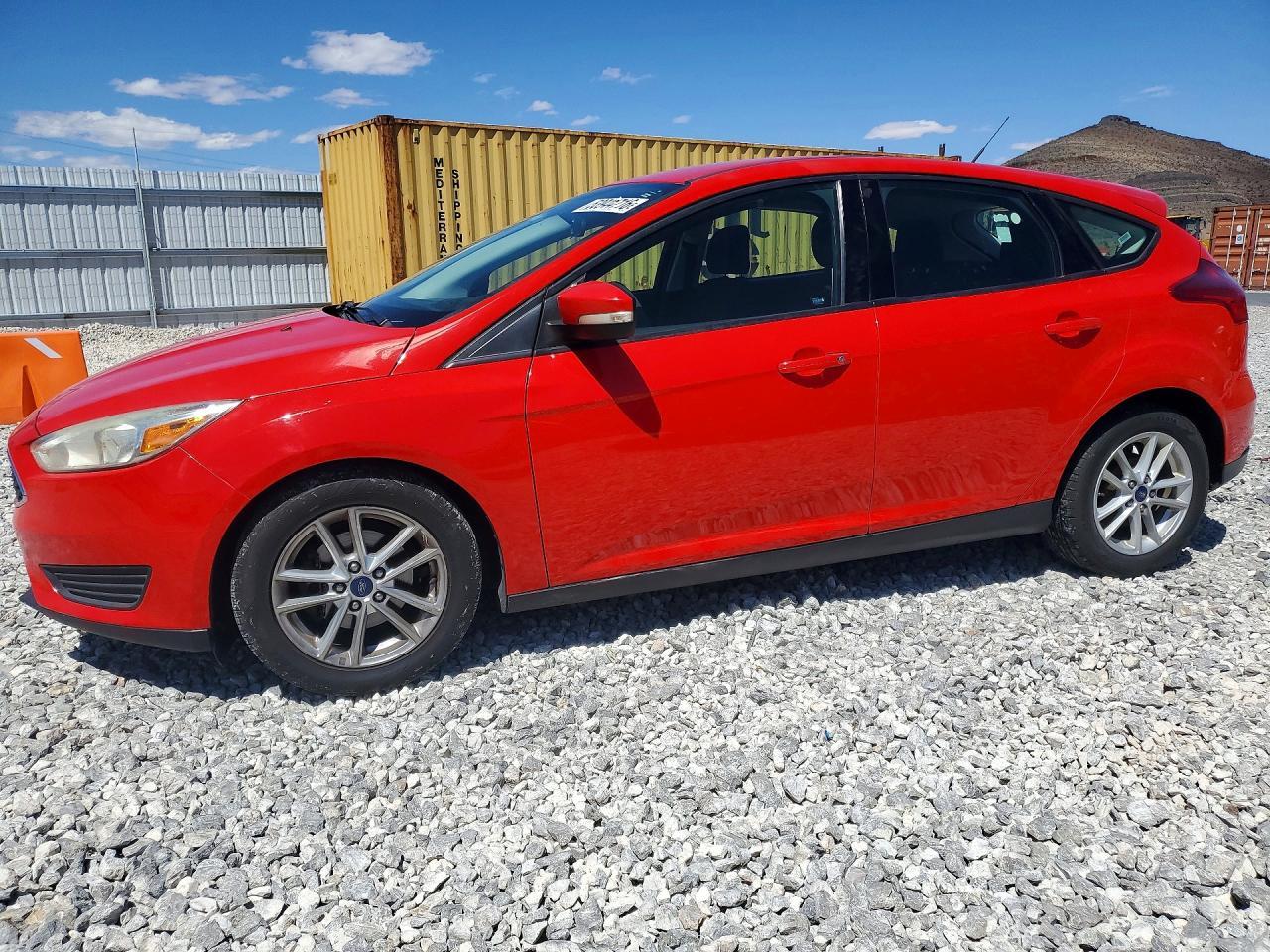 2017 Ford Focus Se - zdjęcie główne