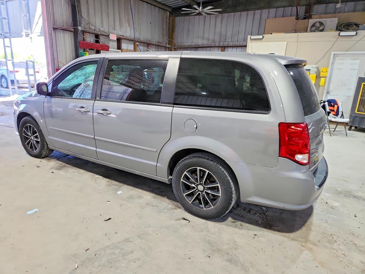 2014 Dodge Grand Caravan Sxt - zdjęcie 2
