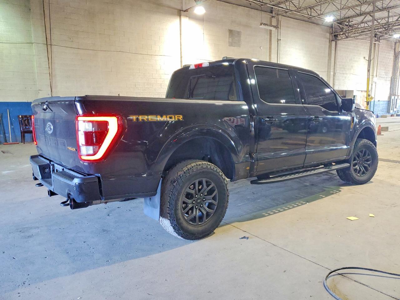 Ford F-150 - zdjęcie 3