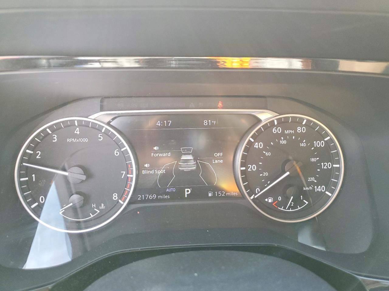 2024 Nissan Pathfinder Sl - zdjęcie 9