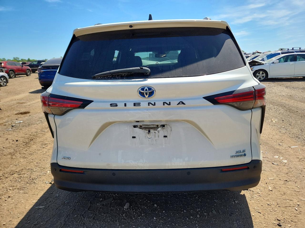 2021 Toyota Sienna Xle - zdjęcie 6
