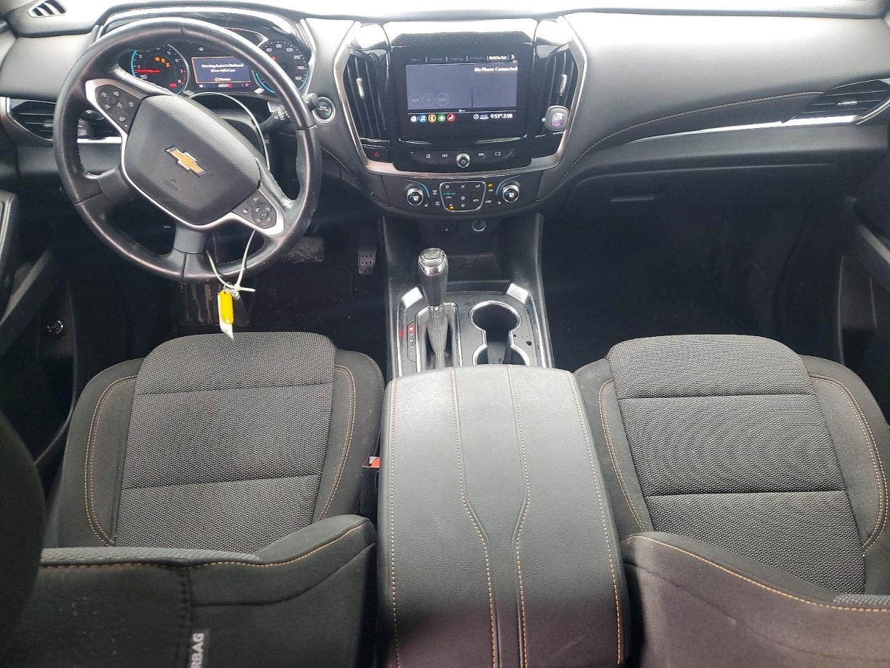 2020 Chevrolet Traverse Lt - zdjęcie 8