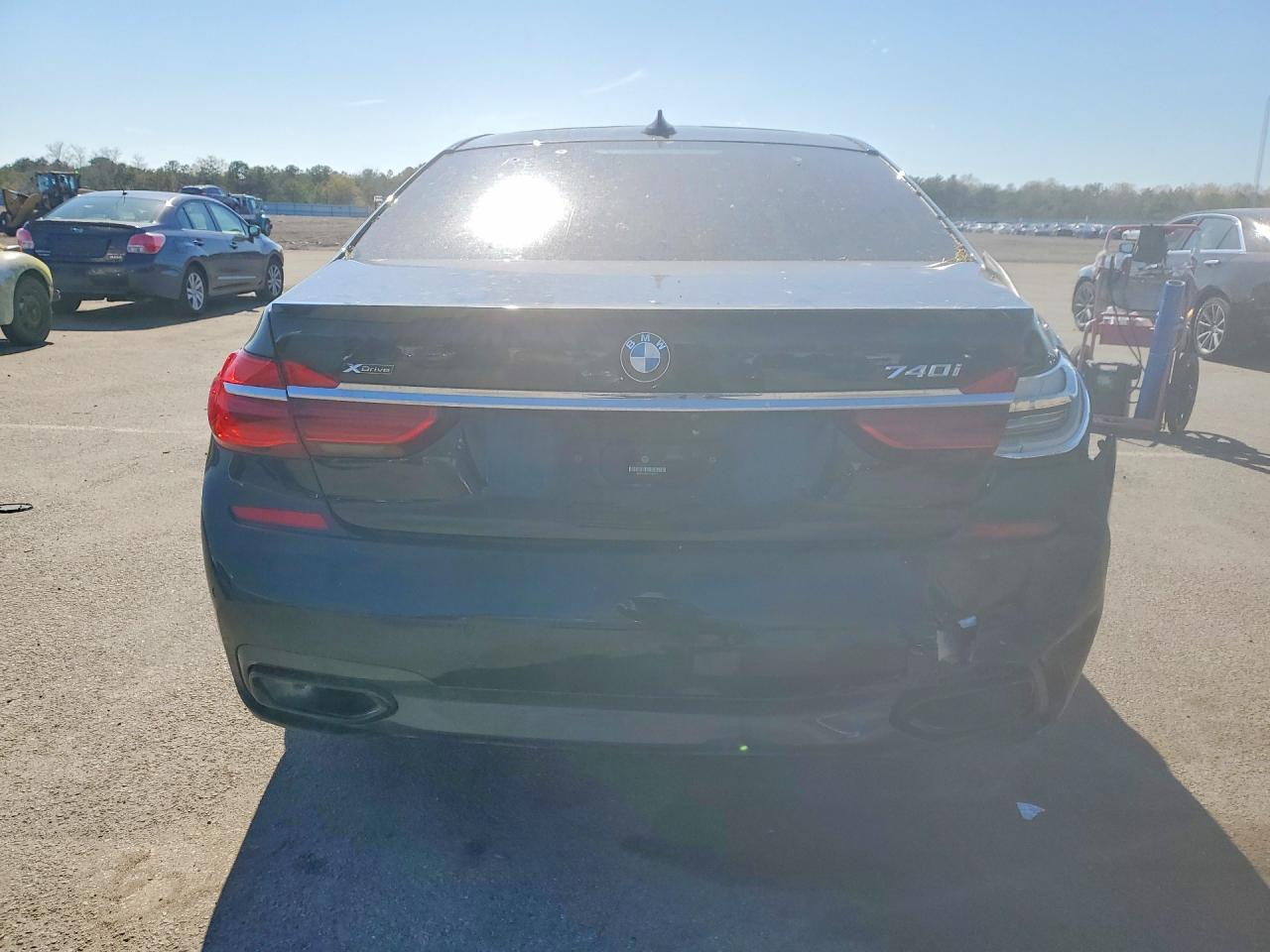 2019 BMW 740 - zdjęcie 6