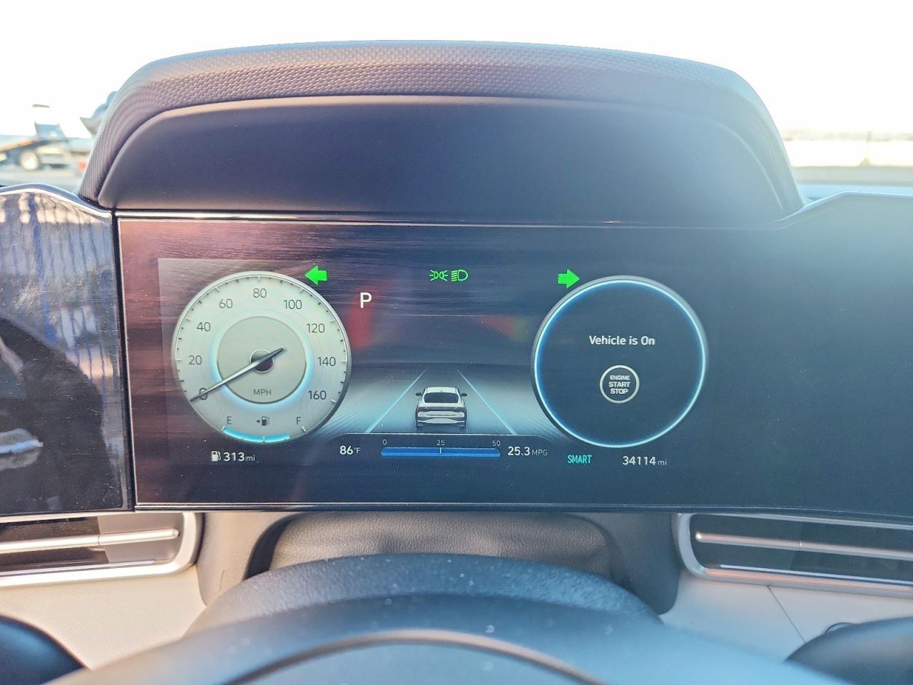 2022 Hyundai Elantra Limited - zdjęcie 9