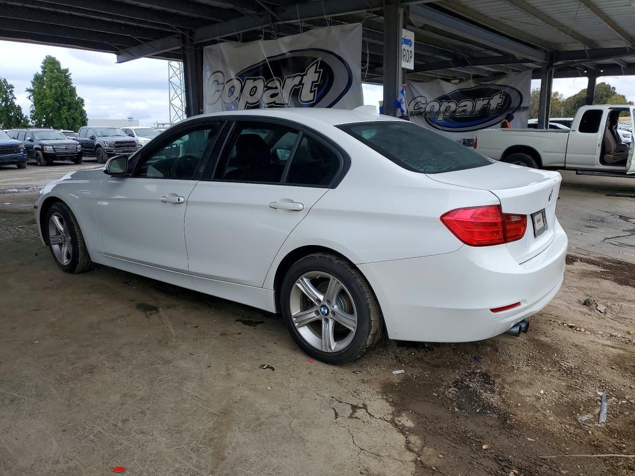 2013 BMW 328 I Sulev - zdjęcie 2