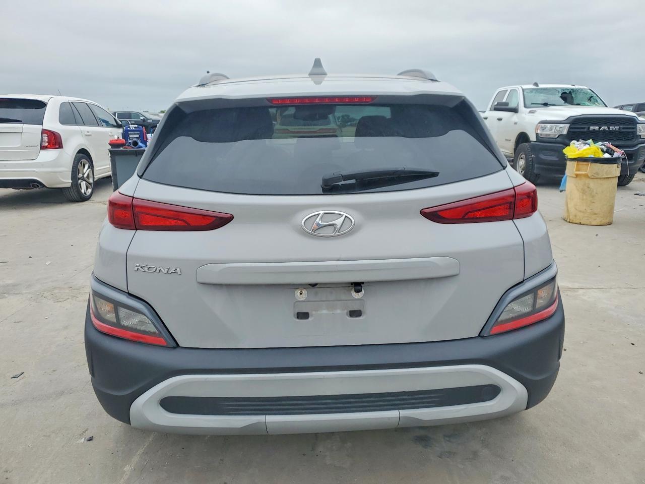 2022 Hyundai Kona Sel - zdjęcie 6