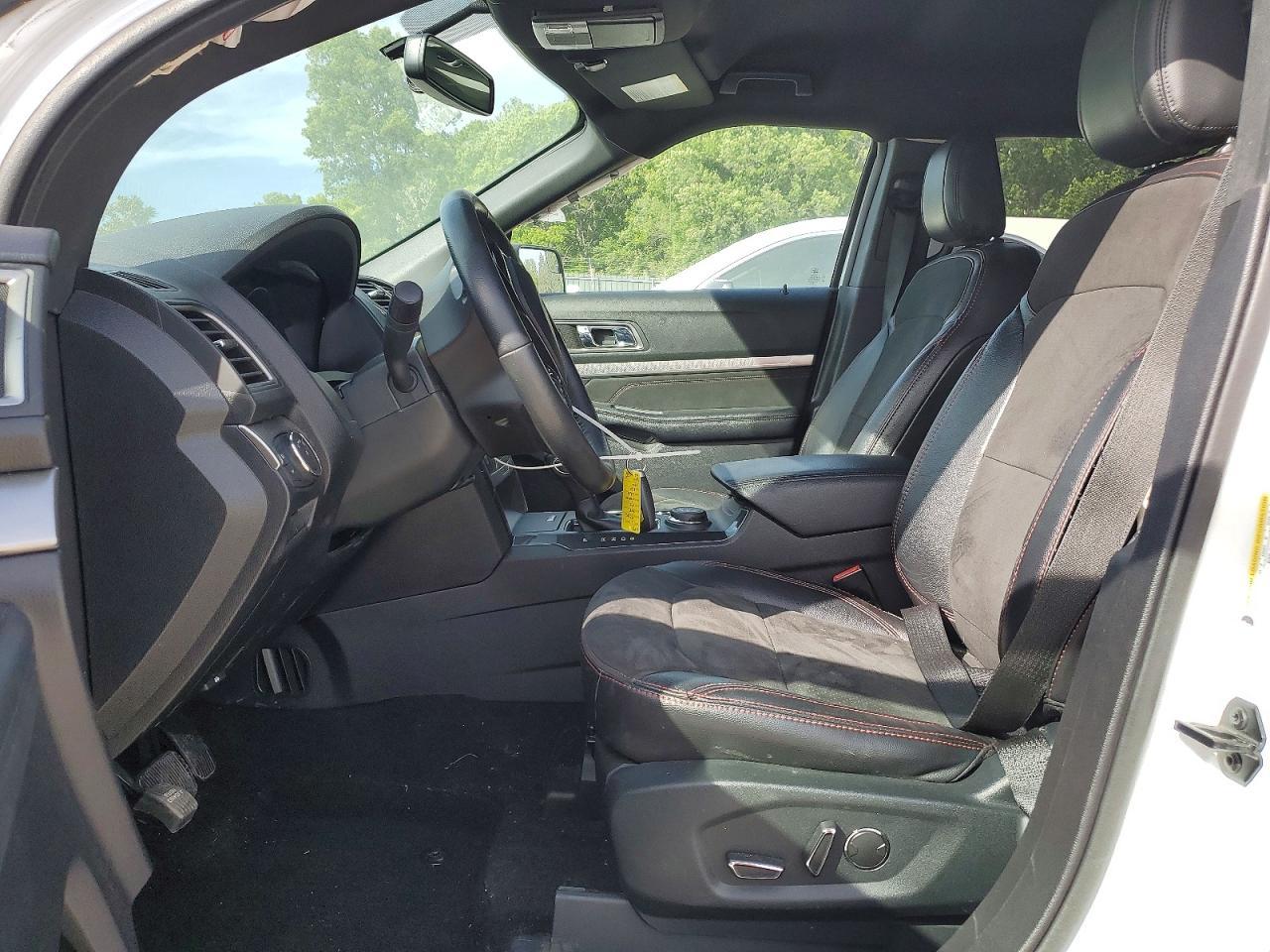 2018 Ford Explorer Xlt - zdjęcie 7