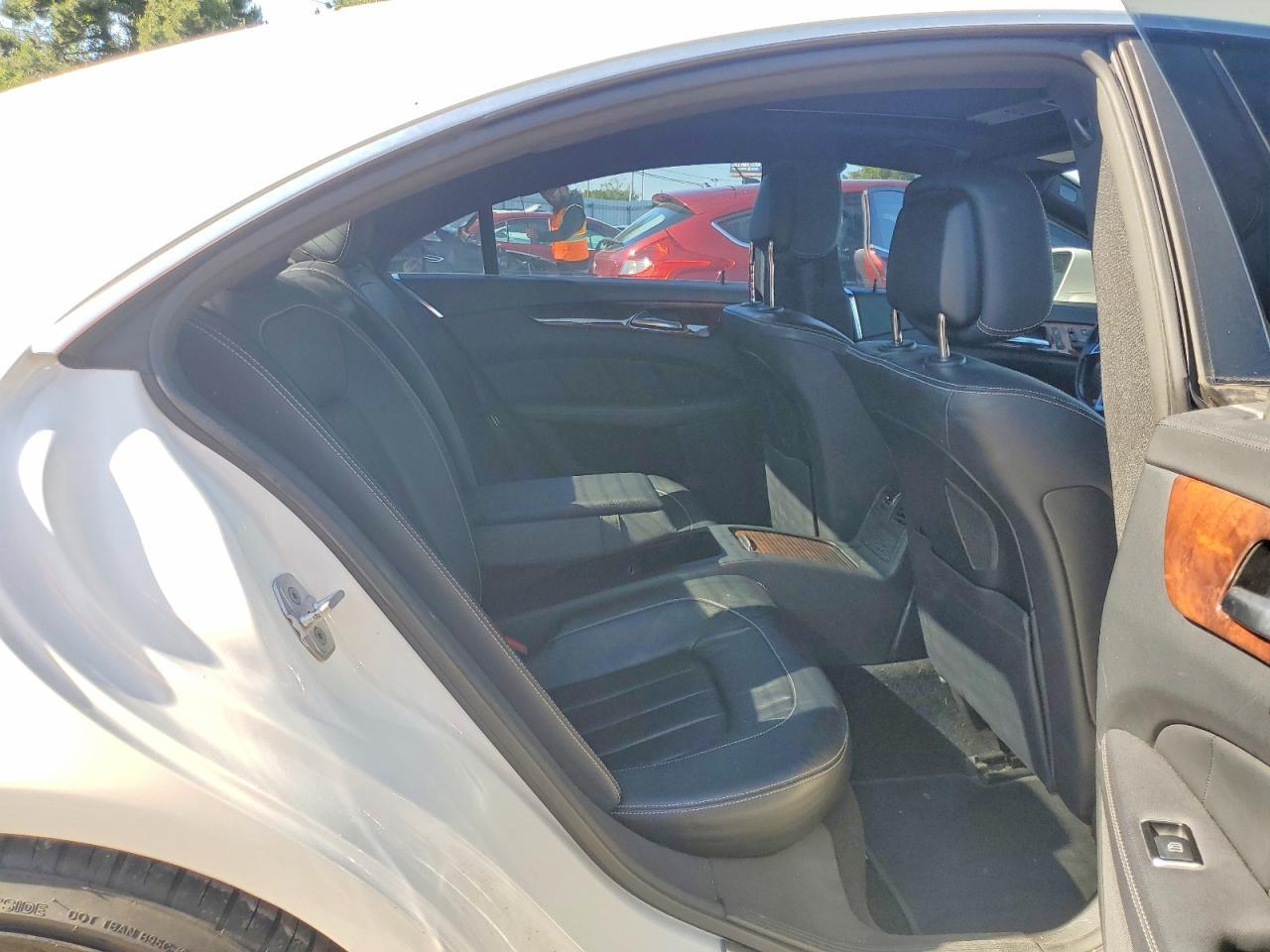 2014 Mercedes-Benz Cls 550 4Matic - zdjęcie 10