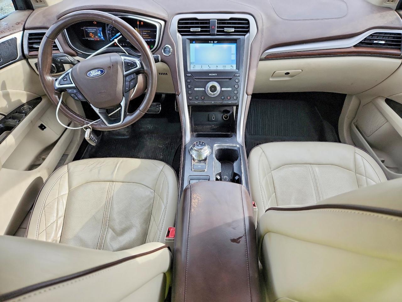 2017 Ford Fusion Titanium Phev - zdjęcie 8