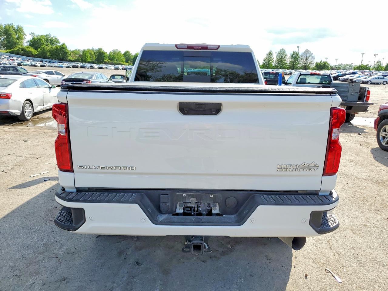 2023 Chevrolet Silverado K3500 High Country - zdjęcie 6