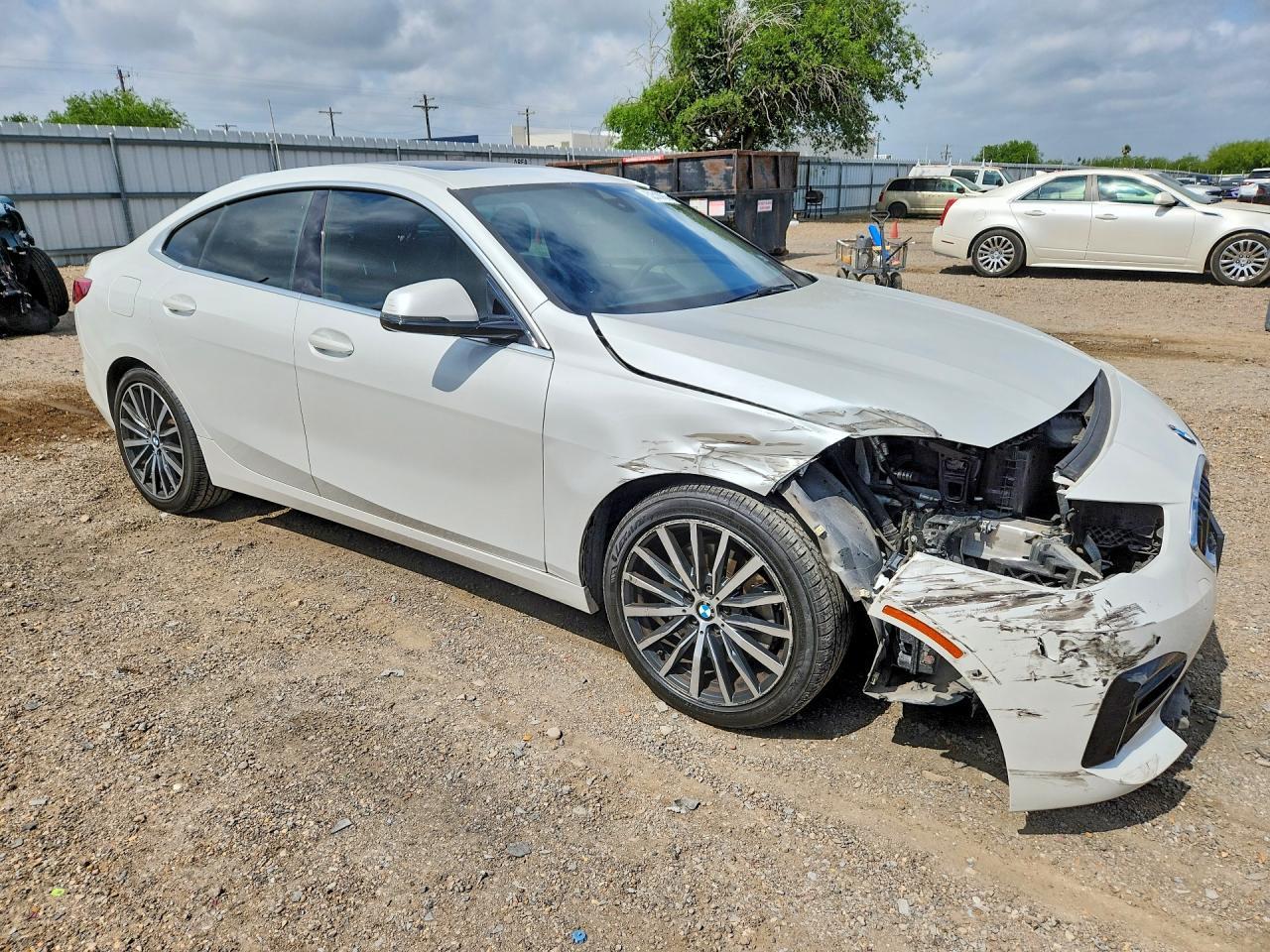 2021 BMW 228I - zdjęcie 4