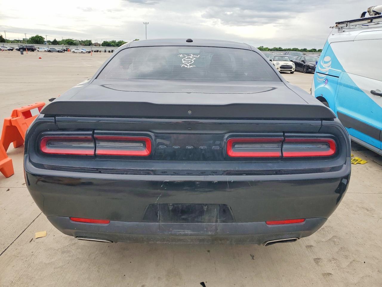 2020 Dodge Challenger Sxt - zdjęcie 6